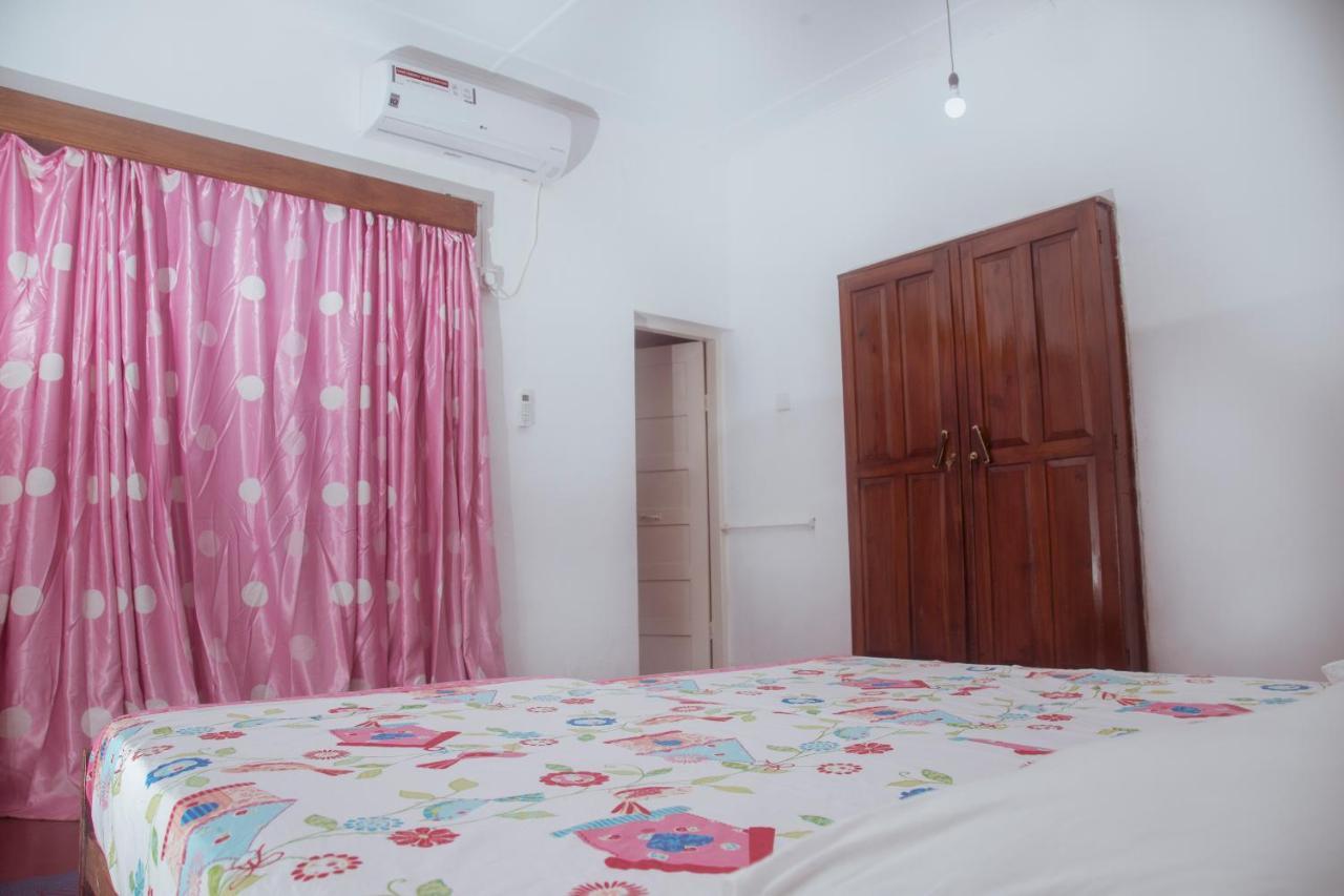 Aeroform Homestay Negombo Bagian luar foto