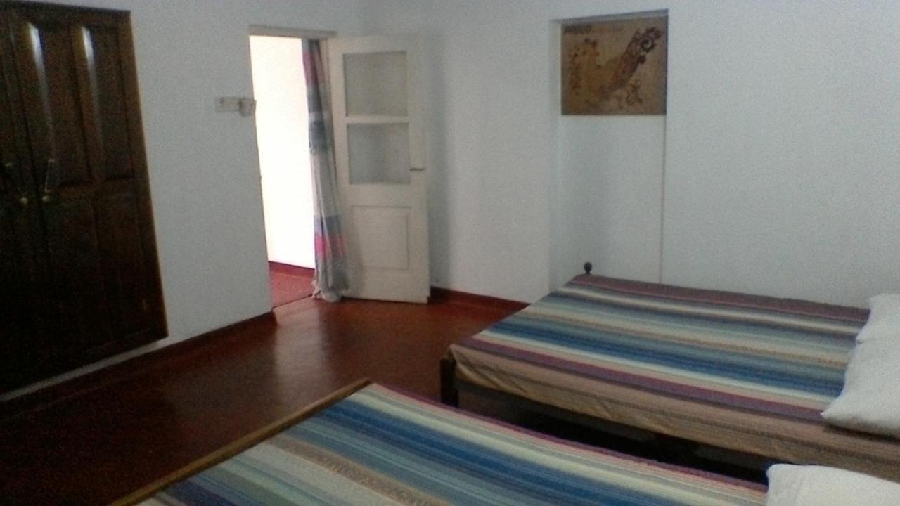 Aeroform Homestay Negombo Bagian luar foto
